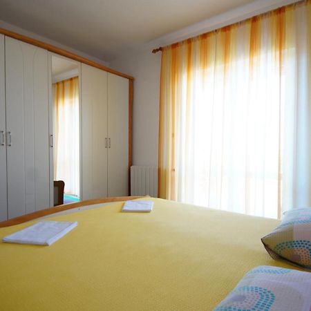 In Apartment セニ エクステリア 写真