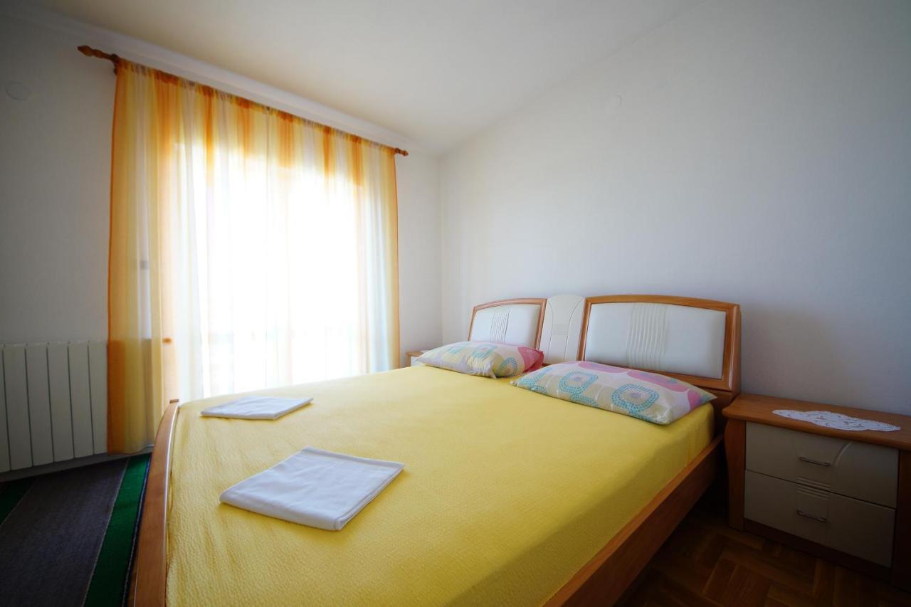 In Apartment セニ エクステリア 写真